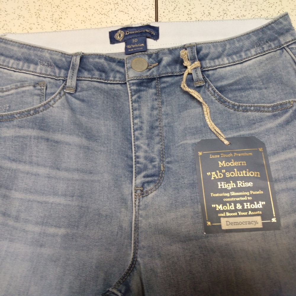 Democracy Modern Absolution High Rise Jean Size 10 - Picture 2 of 6